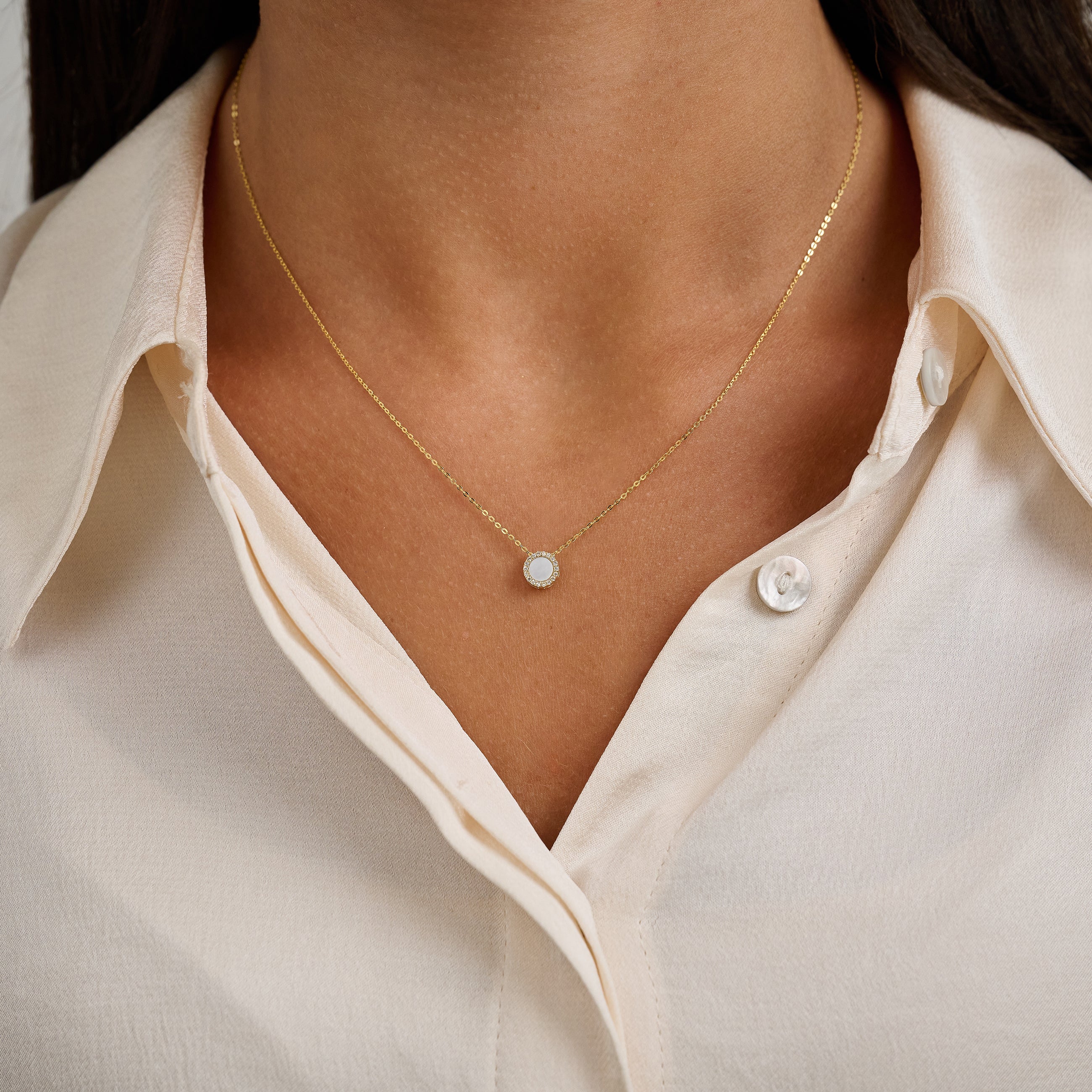 Diamond & Mother Pearl Necklace - Collier Nacre & Diamant