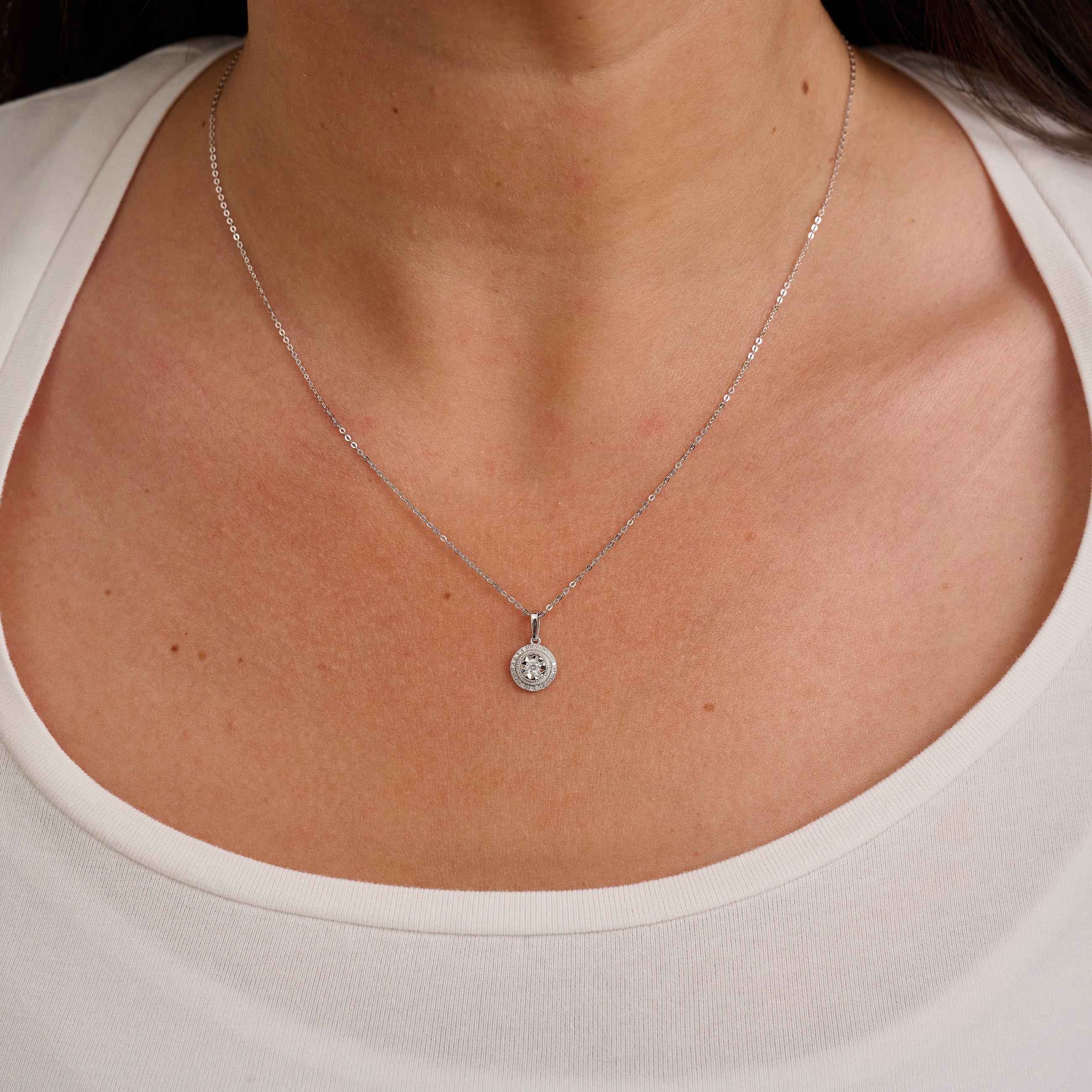 Halo Round illusion Diamond Pendant